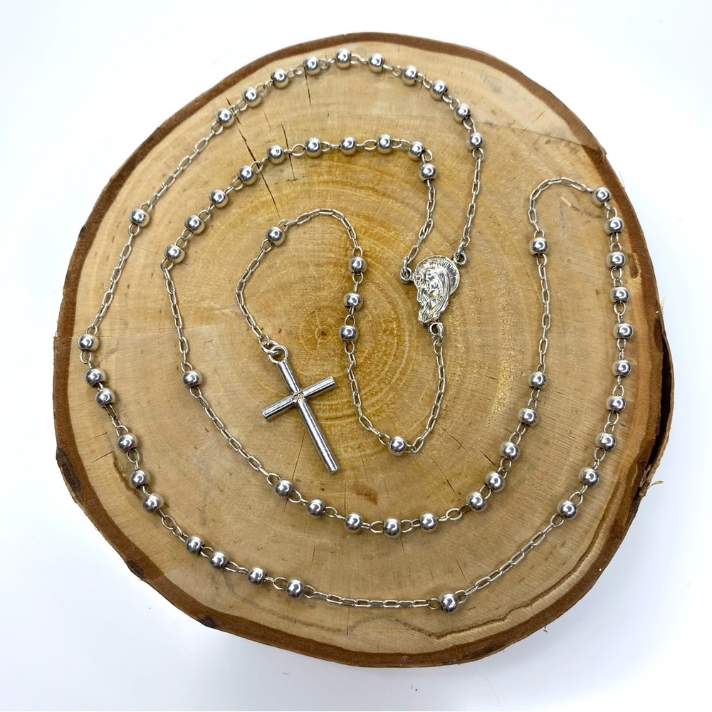 Gorgeous Minimal Rosary in 925 Sterling Silver